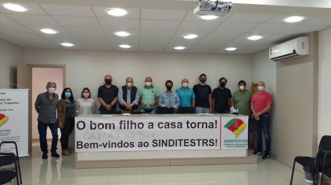 TÉCNICOS (AS) DE SEGURANÇA DO TRABALHO DO ESTADO DO RS VOLTAM A TER BASE ÚNICA  DE REPRESENTAÇÃO SINDICAL.